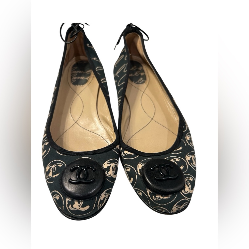 Vintage Chanel Ballet Flats – Women’s Size 39 – Made in Italy - Picture 2 of 5